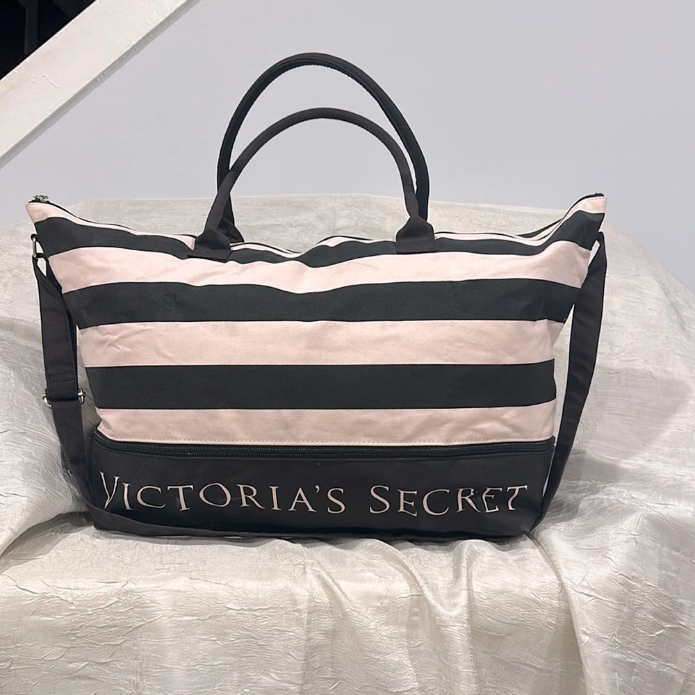 Weekender bag - Victoria’s Secret - New